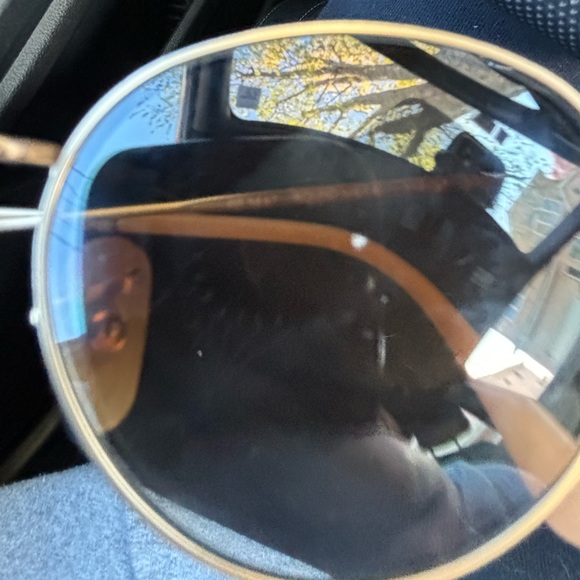 Gold Ray-Ban Sunglasses - Picture 4 of 8